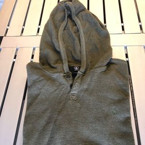 Volcom Boys - XL (14Y) long sleeve hooded thermal